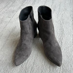 Paul Green Women Ankle Boots Bootie US 7.5 Gray, Suede Leather, Medium Heel SALE